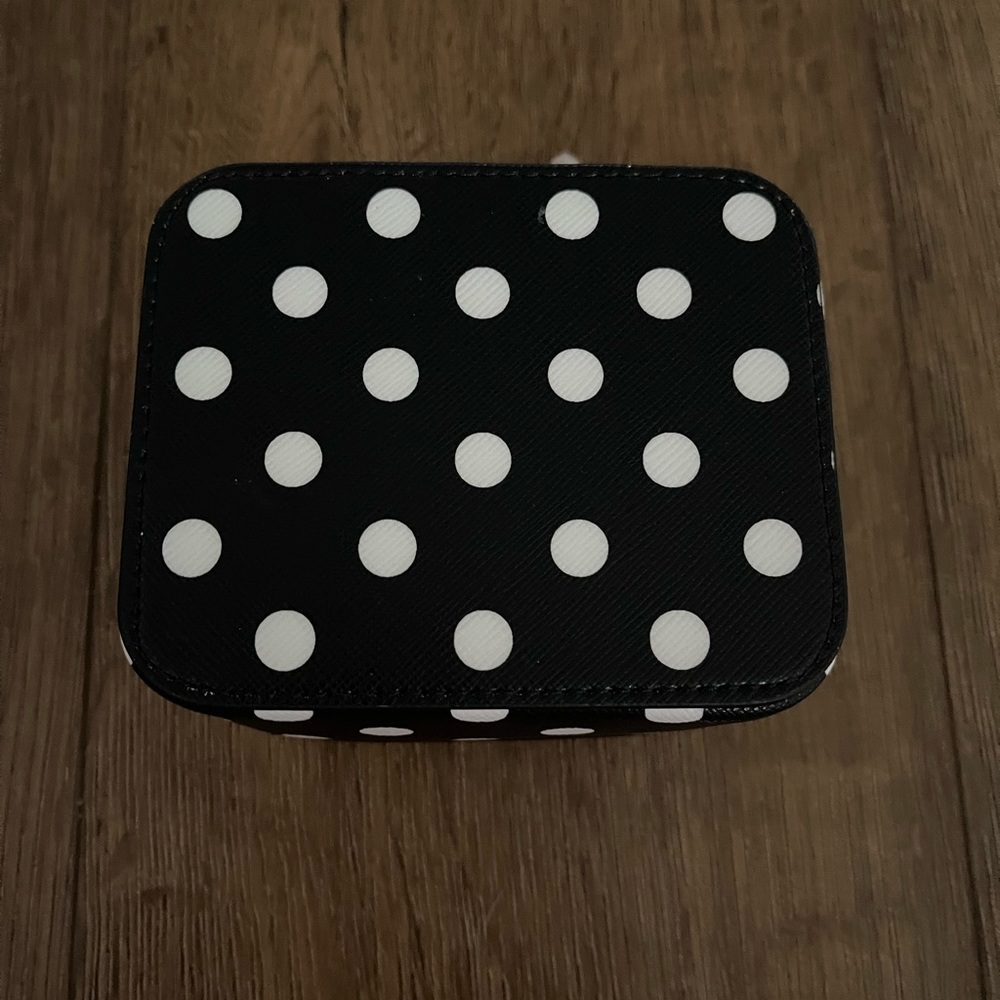 KATE SPADE-NWT/Box Black & White Polka Dot Leather Jewelry Travel Case - Picture 5 of 14